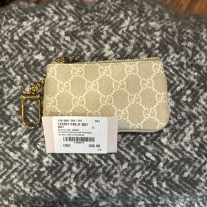 NWT gucci zip pouch key chain( I bought this in gucci in July)